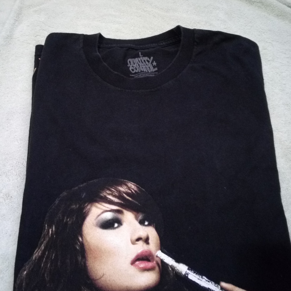 Shirt - Picture 2 of 2